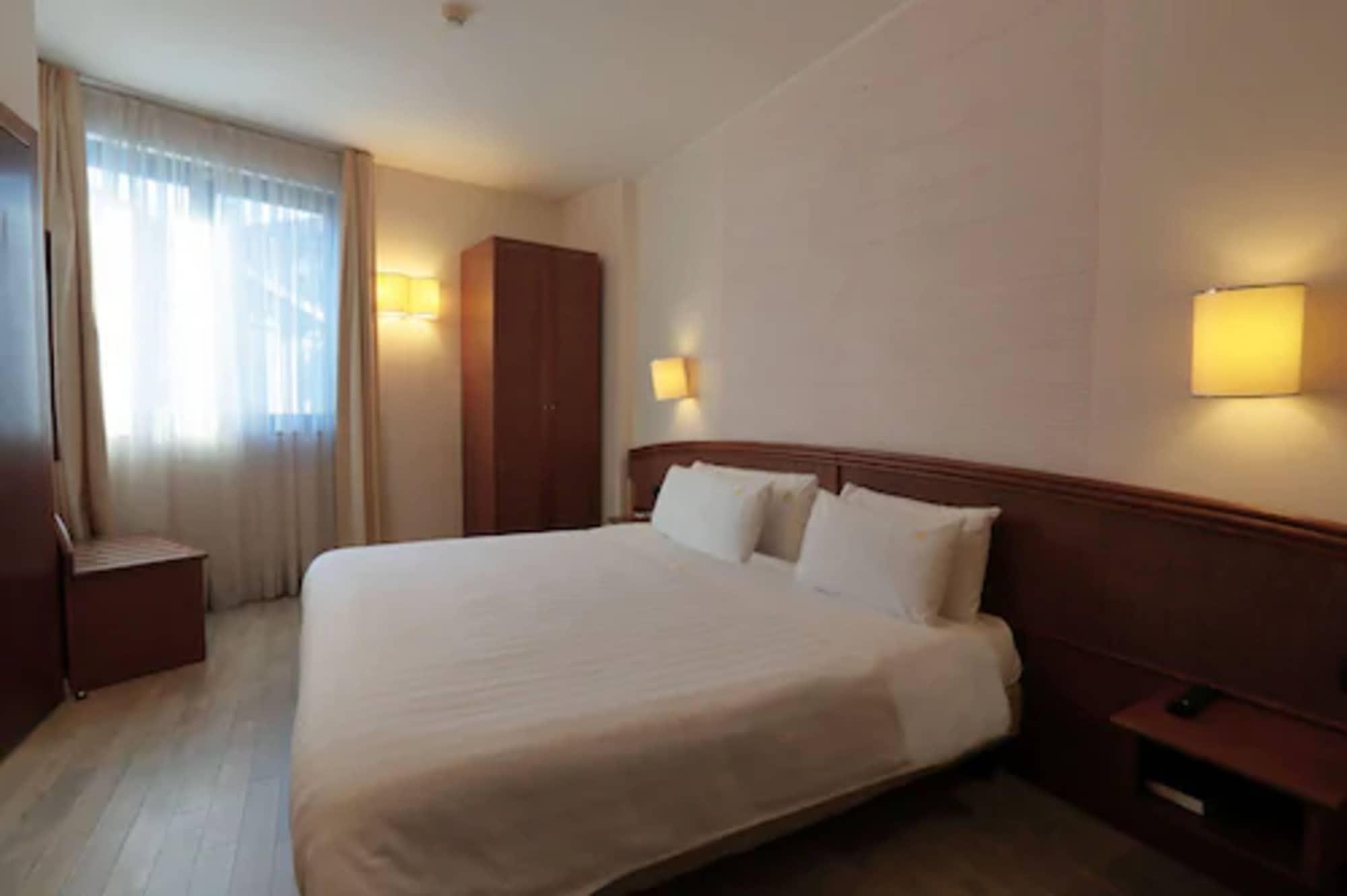Welcome Hotel